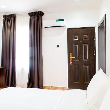Jotani Living Lagos Exterior foto